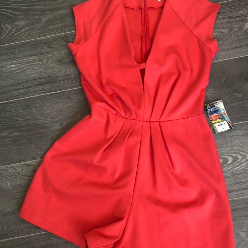 NWT - Mystic Red/Orange Romper || Sz Sm/Med